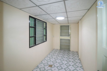 *****ทาวน์เฮ้าส์มือสองย่านนนทบุรี ม.พระปิ่น3 กาญจนาภิเษก บ้านพร้อมอยู่ ทำเลดี บนเนื้อที่ 24 ตร.ว. ฟังก์ชัน 2 ห้องนอน 2 ห้องน้ำ 2 ที่จอดรถ แถมฟรี! เครื่องปรับอากาศ 1 เครื่อง เชื่อมต่อถนนกาญจนาภิเษก และถนนรัตนาธิเบศร์ ใกล้เซ็นทรัลเวสต์เกต และรถไฟฟ้าสายสีม่วง "สถานีตลาดบางใหญ่"